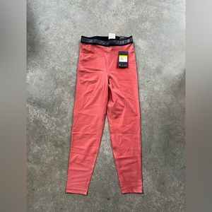 THE NIKE PRO TIGHT FIT LEGGINGS